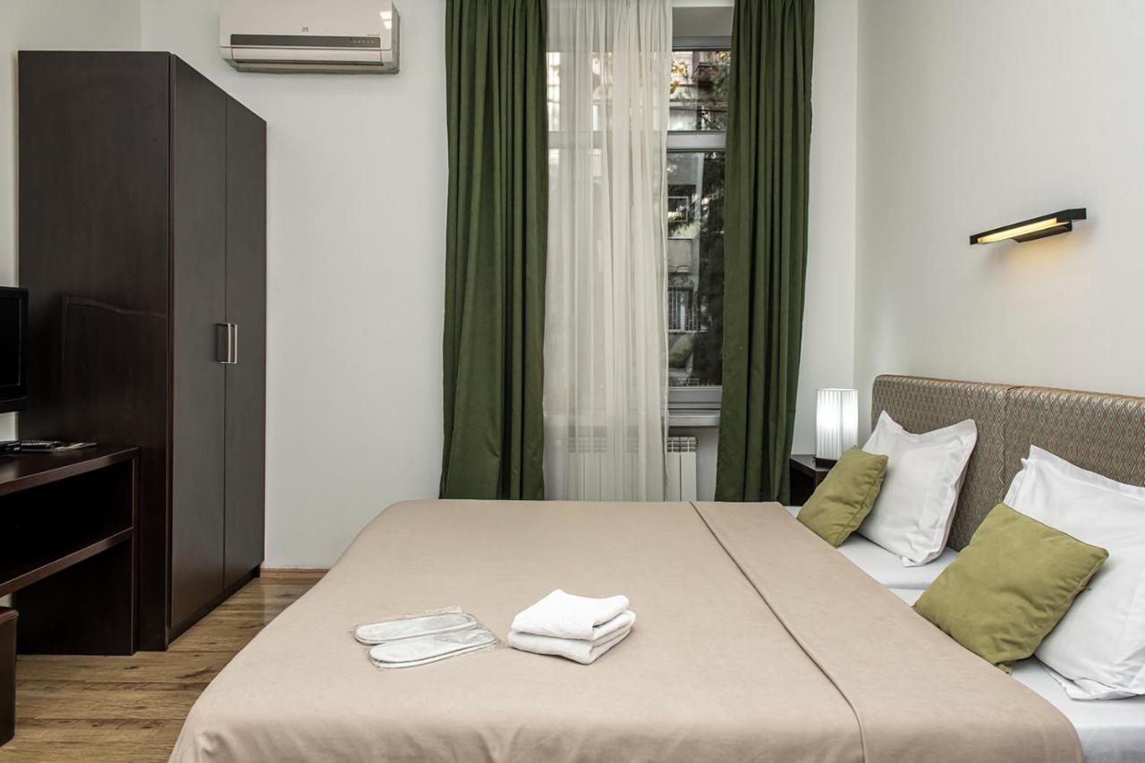 Apart Hotel Gh Tbilisi Exteriör bild